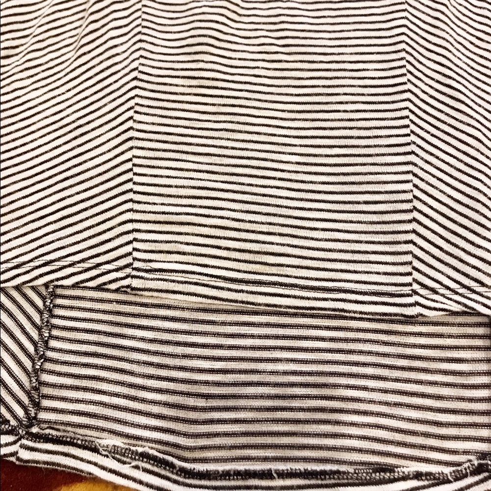 Mossimo Top - Picture 4 of 5